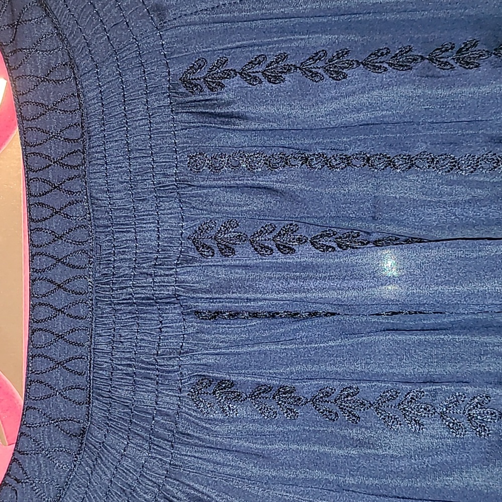Lilly Pulitzer Elegant Tunic for Women, Size Medium, Color Blue 😍 ❤️ - Picture 6 of 8